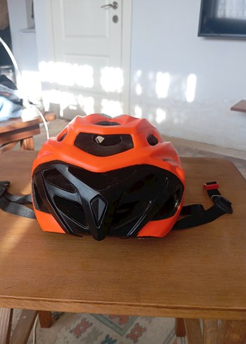 B-TWIN MTB Bisiklet Kaskı (286 Gr) - Görsel 3