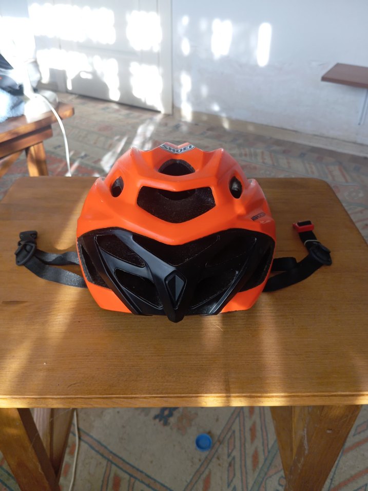 B-TWIN MTB Bisiklet Kaskı (286 Gr) - Görsel 4