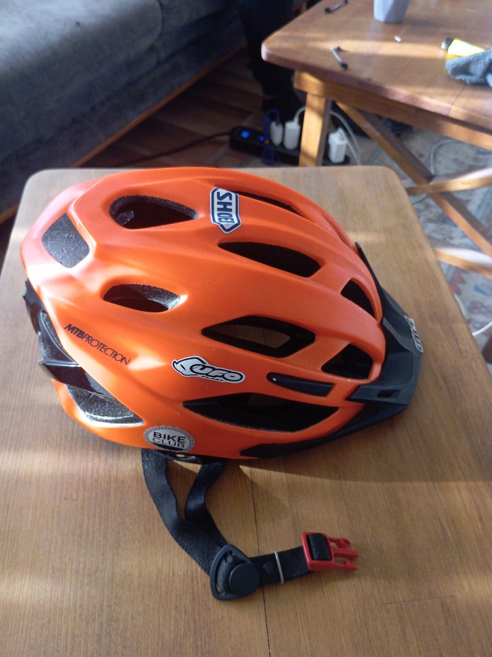 B-TWIN MTB Bisiklet Kaskı (286 Gr) - Görsel 5