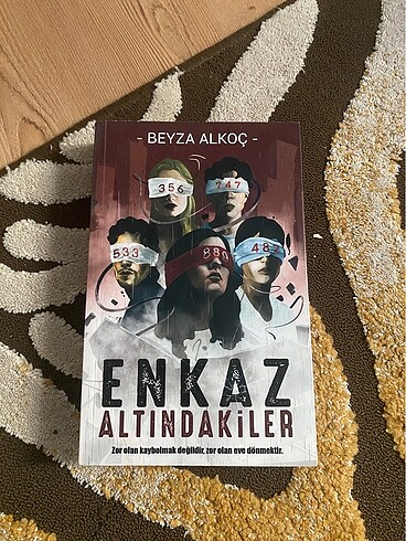Enkaz altındakiler