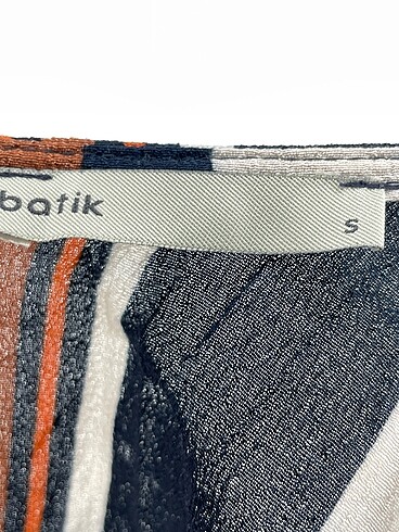 s Beden çeşitli Renk Batik Pareo %70 İndirimli.