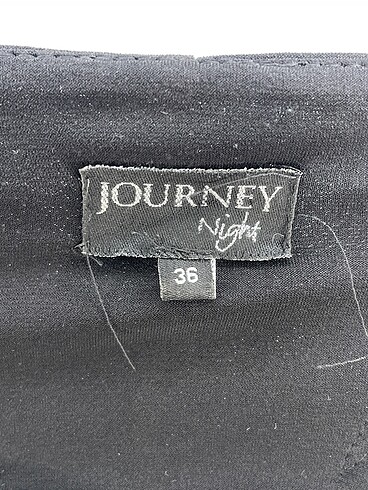 36 Beden siyah Renk Journey Kısa Elbise %70 İndirimli.