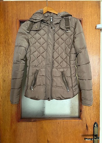 Bershka 36 beden kapitone - Görsel 2