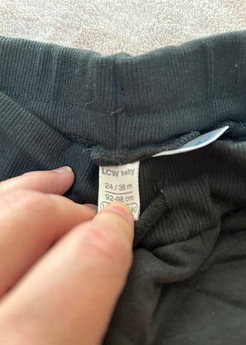 Gri Erkek Çocuk Kapitone Desenli Eşofman Altı - Görsel 3