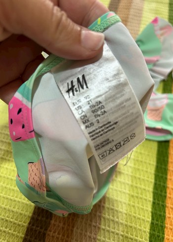 18-24 Ay Beden çeşitli Renk H&M 18-24 ay şapka hediyemiz