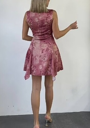 Diğer Zamansız Şıklık Pembe Mini Elbise