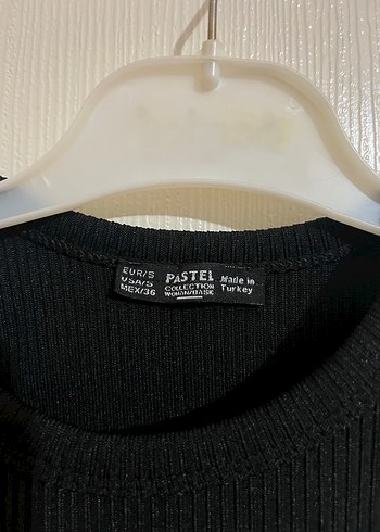Pastel Kız Siyah Kolsuz Atlet