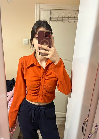 Düğmeli, Uzun Kollu Turuncu Crop Bluz