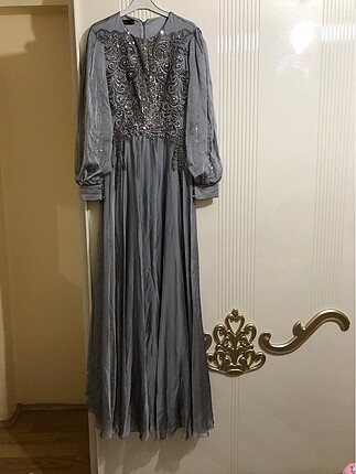 Taş detaylı şık abiye SATILDI