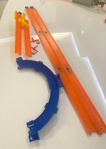  Beden Hot Wheels Motor Yarışçıları Oyun Seti