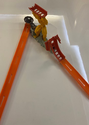  Hot Wheels Motor Yarışçıları Oyun Seti