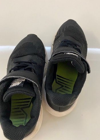 28 Beden Nike Siyah Erkek Çocuk Spor Ayakkabı