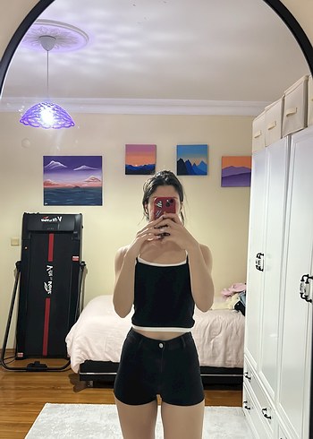 Bershka Siyah Mini Denim Şort - Görsel 3