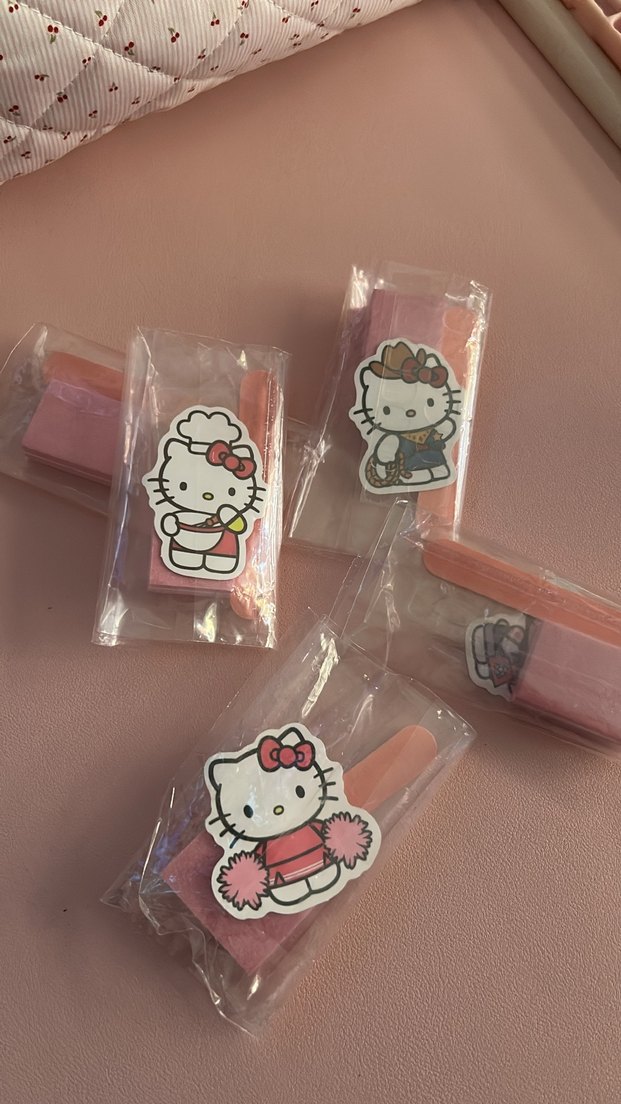 El Yapımı Siyah Takma Tırnak - Görsel 3