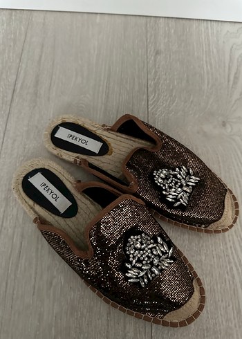 ipekyol Boncuk İşlemeli Kahverengi Kadın Espadril