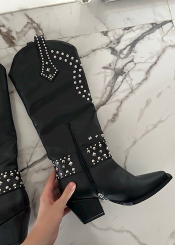 39 Beden siyah Renk Kemerli Siyah Gotik Dizüstü Botlar