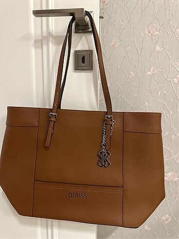 Guess taba çanta