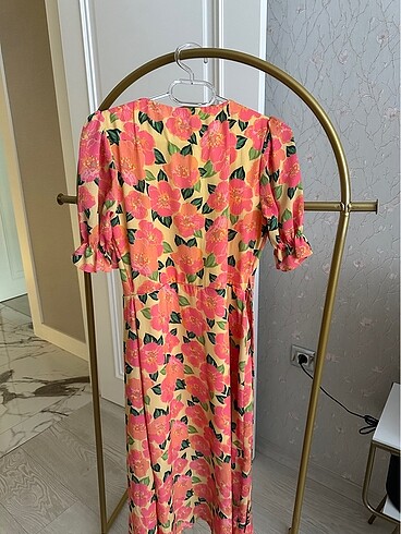 m Beden çeşitli Renk Trendyol butik elbise