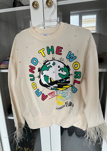 Baskılı Beyaz Kadın Sweatshirt - Görsel 2