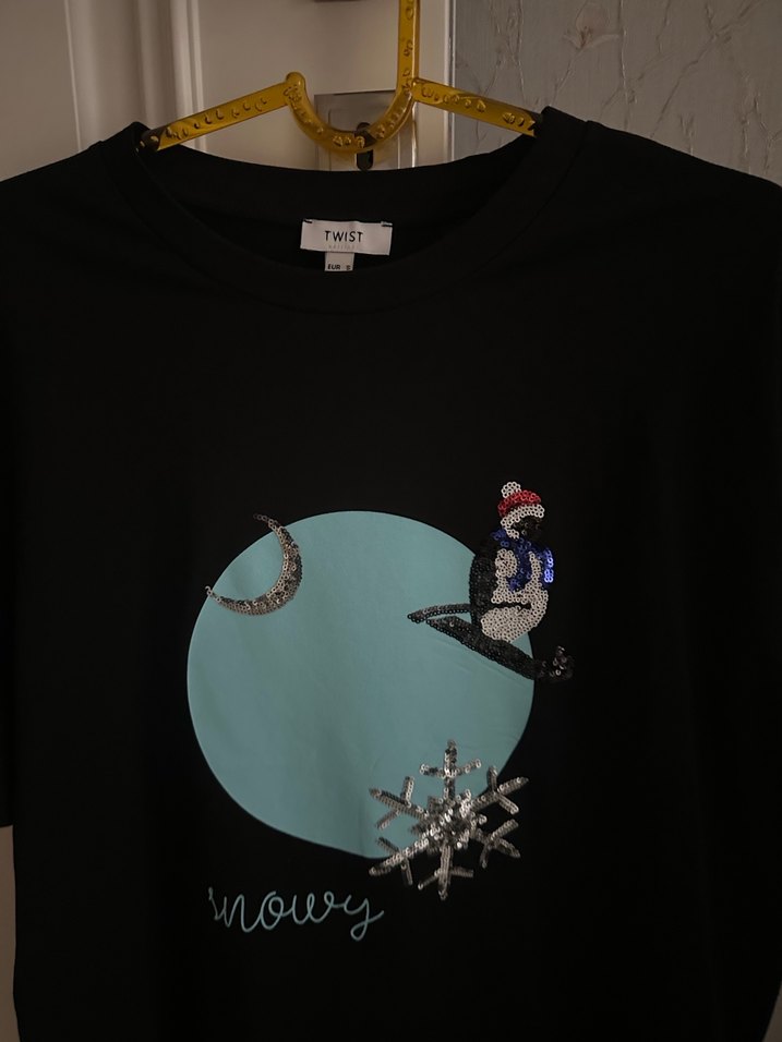 Siyah Baskılı Tişörtü, Kısa Kollu - Görsel 4