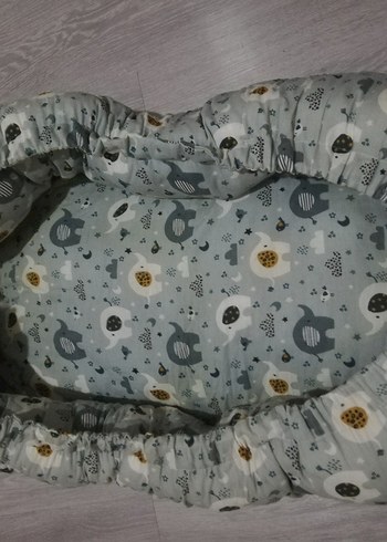 Gri Desenli Bebek Uyku Yatağı - Görsel 4