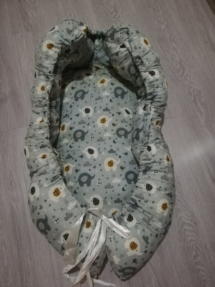 Gri Desenli Bebek Uyku Yatağı - Görsel 2