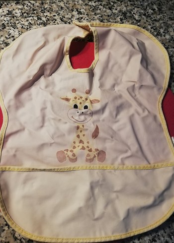 Beyaz Baskılı Bebek Önlüğü - Görsel 2