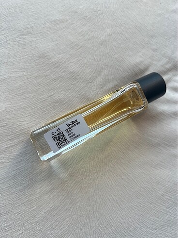 Beden Dior Hypnotic Poison Parfüm