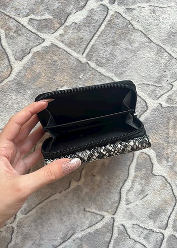 Yılan Derisi Desenli Cüzdan - Görsel 3