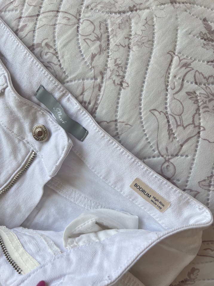 Beyaz Bol Paça Kot Pantolon - Görsel 3