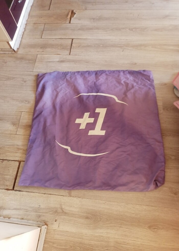 Yüzde yüz müzik ve +1 büyük pus yastık kılıfı  - Görsel 2