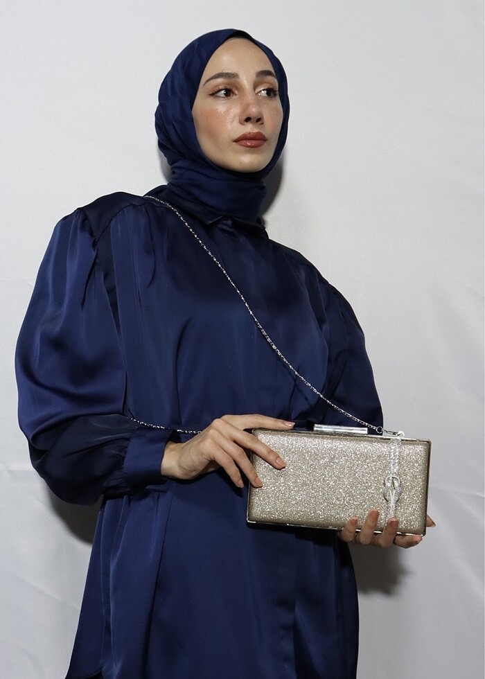 Kadın platin Simli Gümüş Şerit Detaylı Abiye Çanta - Görsel 5