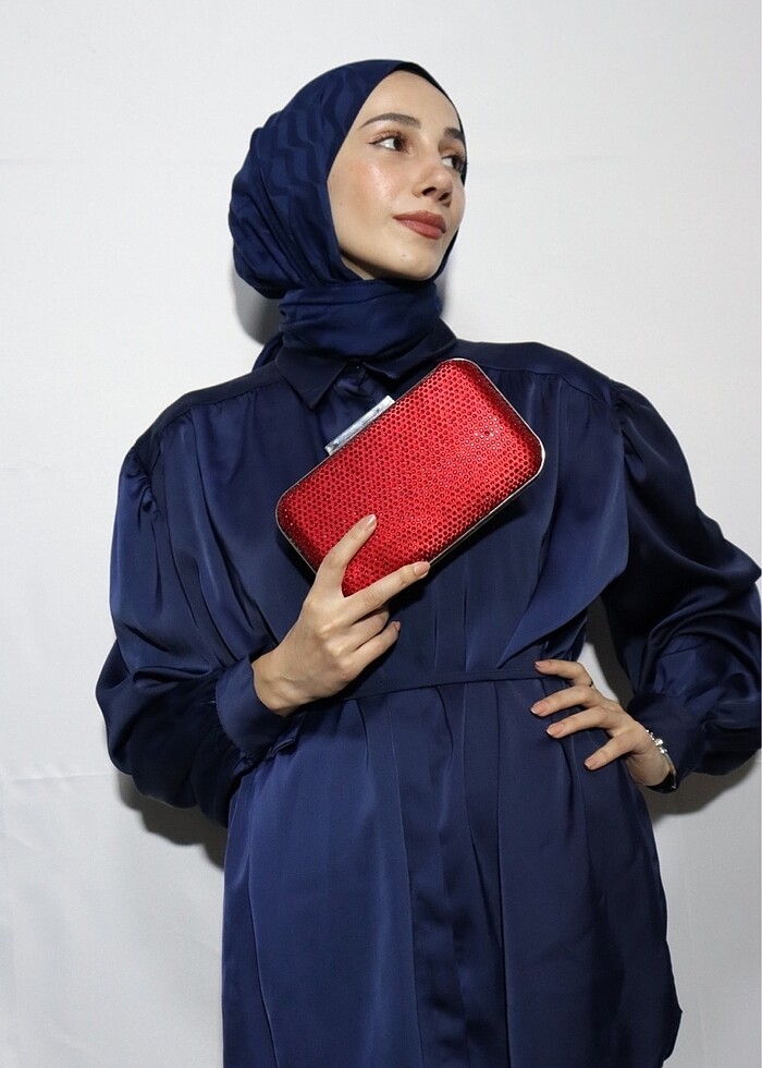 Kadın Kırmızı Boncuklu Abiye Çanta - Görsel 4