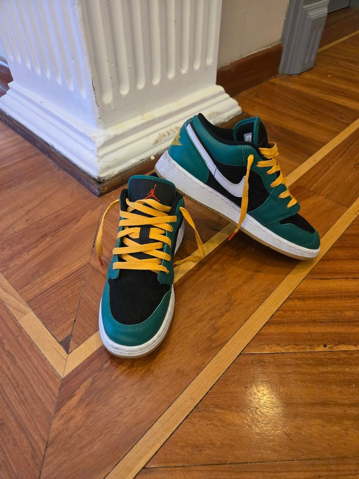 Sarı Bağcıklı ve Cırt Cırtlı Basketbol Ayakkabısı - Görsel 2