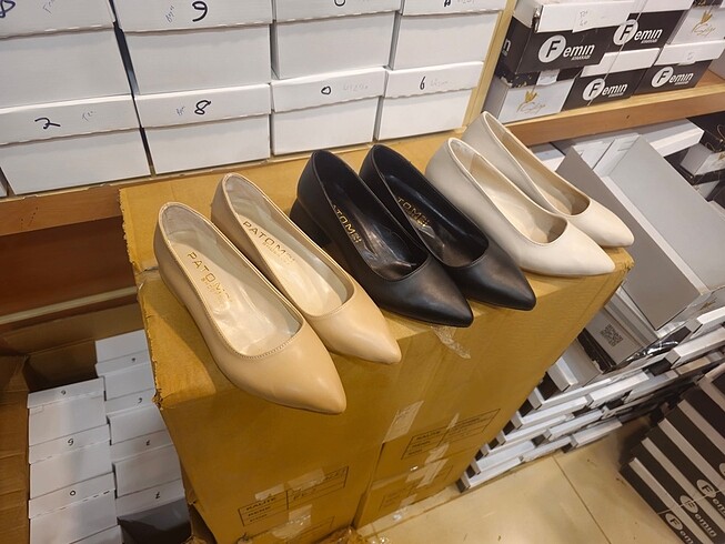 40 Beden Stiletto krem/siyah/nud renkleri 40 numara
