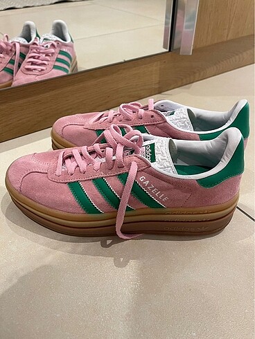 38 Beden adidas gazelle bold