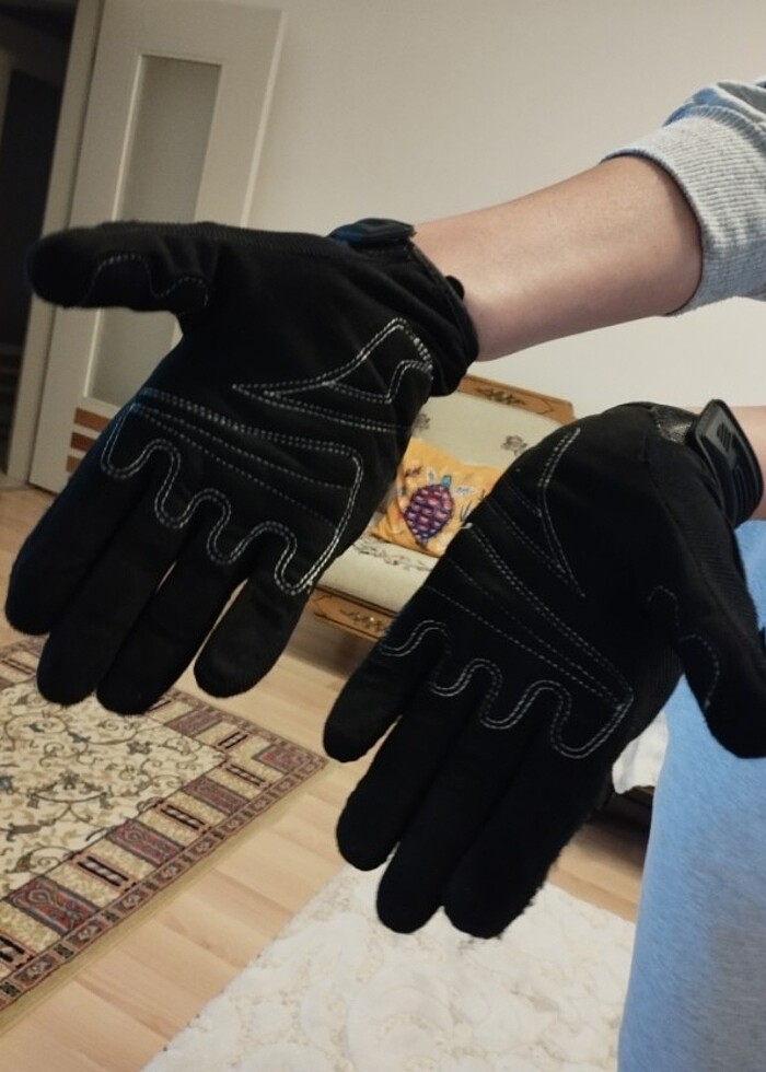 Motosiklet dizliği ve eldiveni  - Görsel 4