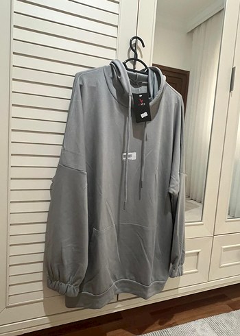 Gri Kadın Kapüşonlu Salaş Sweatshirt