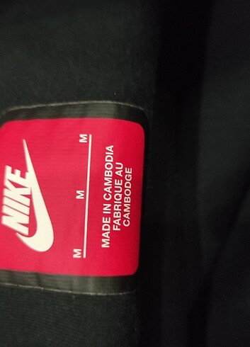 Nike tech