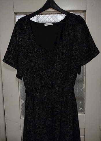 LC Waikiki Düğmeli V Yaka Midi Siyah Kadın Elbise Lc Waikiki