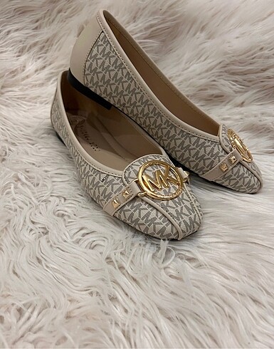 Mk Babet