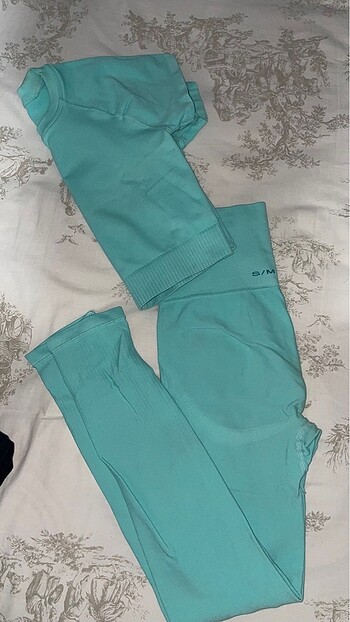 Spor tayt crop takim