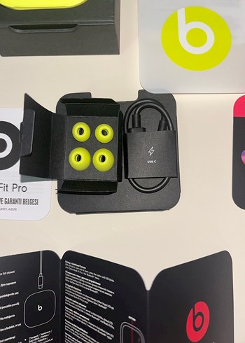 Beats beast fit Pro - Görsel 14