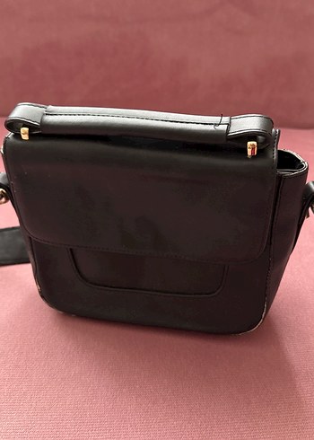 Siyah Deri Kadın Omuz Çantası - Görsel 2