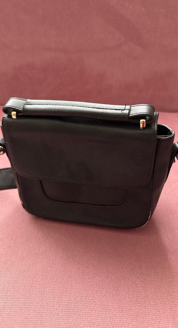 Siyah Deri Kadın Omuz Çantası - Görsel 2