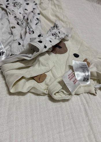 Baskılı, Düğmeli Gri Beyaz Köpek Kıyafeti - Görsel 6