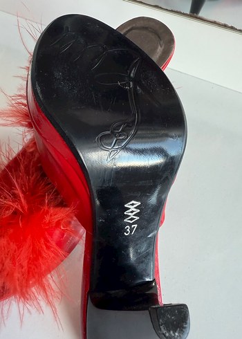 Kırmızı Tüylü Yüksek Topuklu Kadın Terlik - Görsel 2
