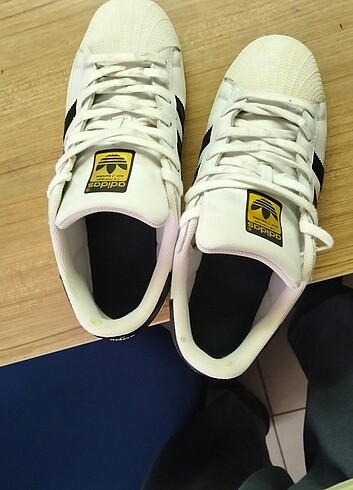 Orijinsl adidas süperstar