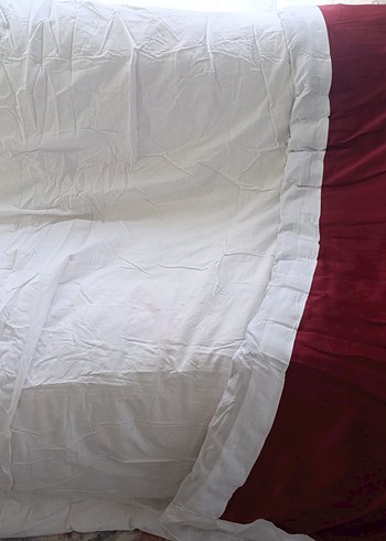 Bordo Parlak Düz Desen yorgan - Görsel 3