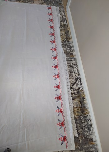 Nakışlı Beyaz ve Gri örtü - Görsel 5